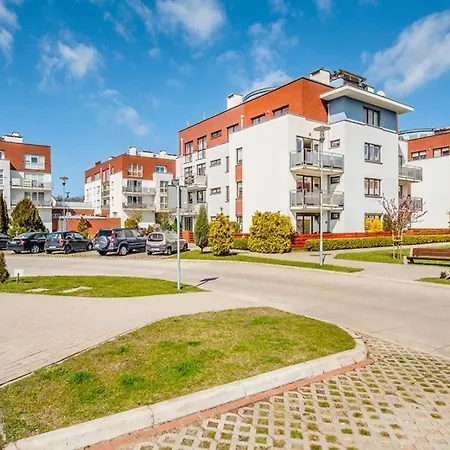 Osiedle Jantar Kolobrzeg- Seaside - Prywatny Parking W Garazu דירה *