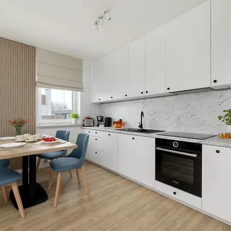 Osiedle Jantar Kolobrzeg- Seaside - Prywatny Parking W Garazu * קולובז'ג